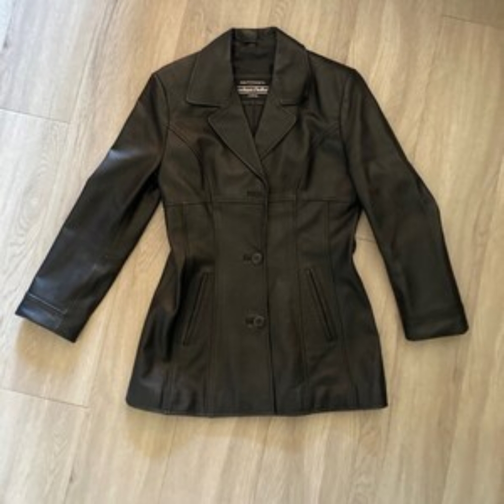 1980s Boutique of Leathers jacket. Women's Size 6
